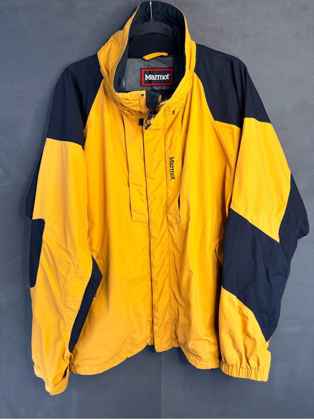 Marmot Jacket Mens XL Gray Yellow Full Zip Fleece Lined Windbreaker Hiking